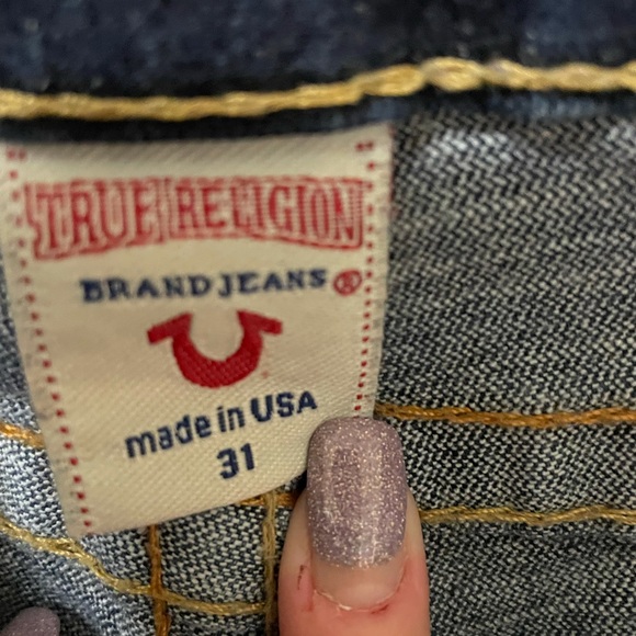 Gently worn flared bottom True Religion jeans - Picture 4 of 4